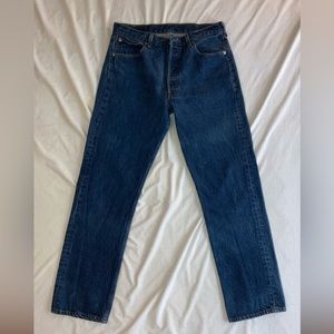 1990s Levi’s 501 Made in USA 34x32 (Fits 32x32)